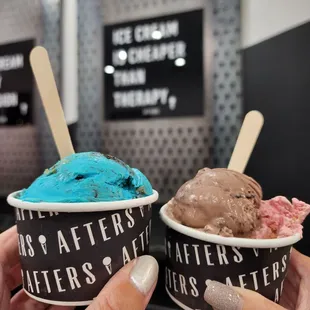 Cookie Monster &amp; Frozen Hot Chocolate with Strawberry Cookie Crunch