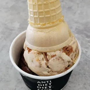 Speculoos &amp; Chocolate Brownie (Dbl $8.95)  11-03-2024