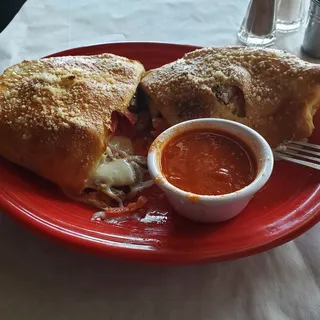 Supreme Calzone