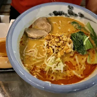 Hazelnut Tantanmen