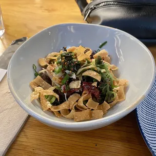 ringo kaiso salad