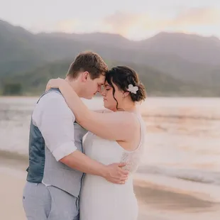 Elopement at Hanalei Bay, Kauai, Hawaii