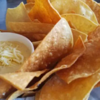 Tortilla Chips & Queso