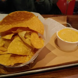 Tortilla Chips & Queso