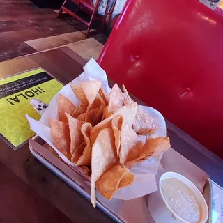 Tortilla Chips & Queso