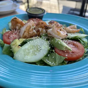 Avocado salad with shrimp