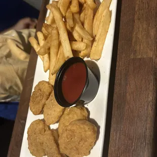 $9 kids meal