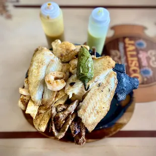 Molcajete Mar Y Tierra