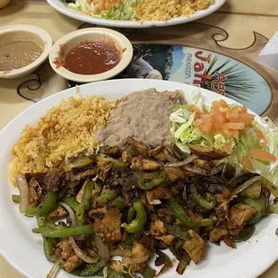 #2 Fajita de Pollo - Hubby enjoyed it
