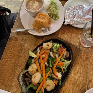 Shrimp Drunken Fajitas Borrachas