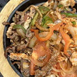 Lunch Fajita- mixed chicken and steak