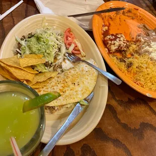 plates of mexican food