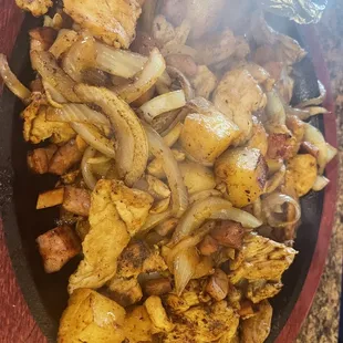 A pic of the Chicken Fajitas Hawaiian.