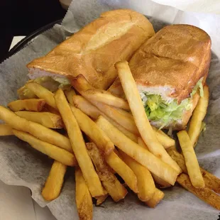 Grilled chicken sub w/fries.  The toasted bread was awesome.