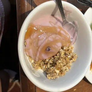 Fit and Light blueberry yogurt with granola and honey