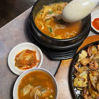 Jjamppong Soup