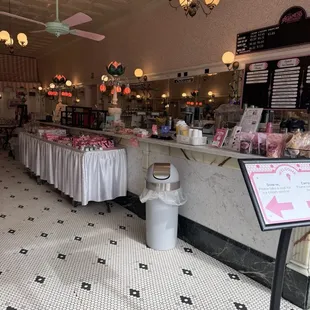 Ice cream side