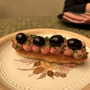 Cornbread Eclair***