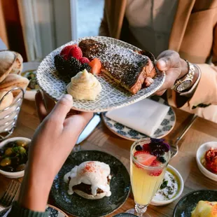 Weekend Bottomless Brunch