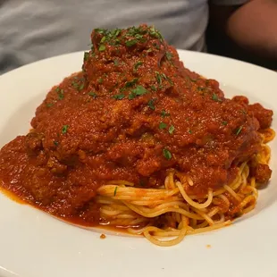 a plate of spaghetti