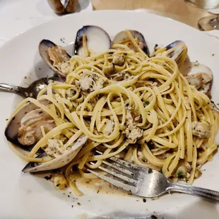 Linguini with Clams