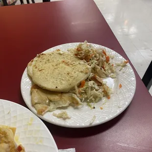 pupusa de lorocco y queso
