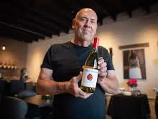 Stephen Hemmert Winery & Tasting Room