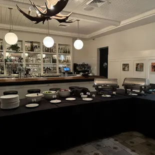 Thanksgiving Buffet Setup