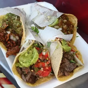 Tacos de asada y pastor