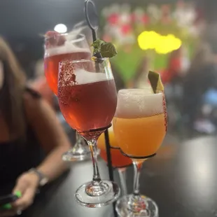 The mimosa tower is bomb and they are generous with the champagne!!!