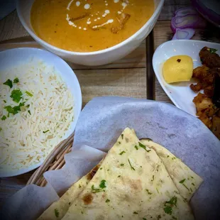 Paneer tikka masala with garlic naan
