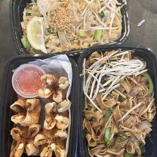 Thai N4. Curry Noodle  N3. Drunken Noodle A3. Crab Rangoon (5)