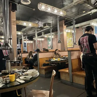 sushi and sashimi, interior