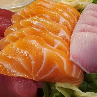 Sashimi Special Salad