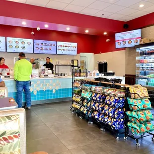 Inside view of everything (including photobomb)