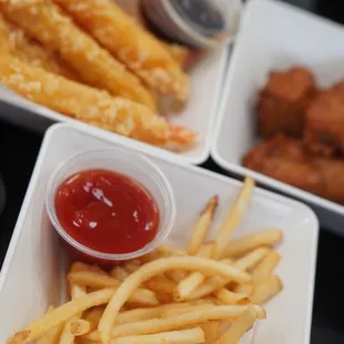 Shrimp tempura &amp; garlic chicken wings &amp; french fries *4/13/24