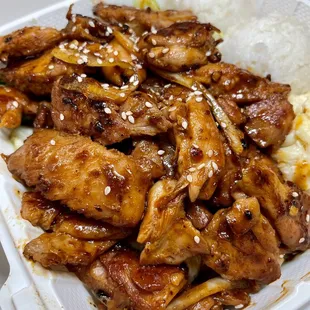 food, chicken wings and fried chicken