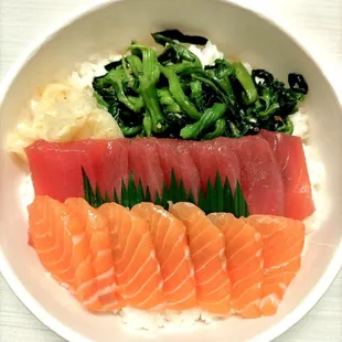 Sashimi Bowl with sushi rice.