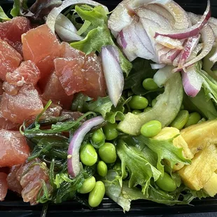 Large salad base, 3 x Soy Ahi, with my 5 toppings.. another satisfying Ono lunch..