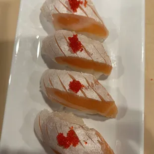Salmon sushi