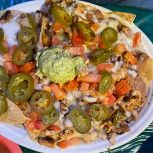 Chicken fajita nachos