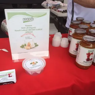 Organic Tomato sauces.