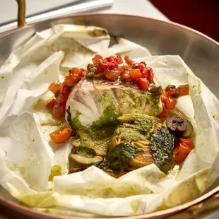 Red Snapper en Papillote
ratatouille, tomato, basil, sauce vierge