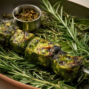 Swordfish Brochettes
skewered swordfish loin, bulgur, parsley, pine nut, olive, bottarga aioli