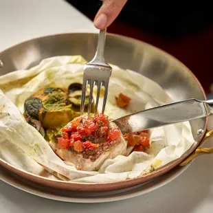 Red Snapper en Papillote
ratatouille, tomato, basil, sauce vierge