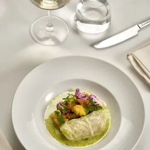 Petit Chou Farci
stuffed savoy cabbage, potato, cauliflower, black truffle