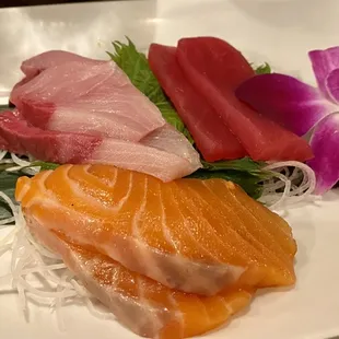 food, sushi and sashimi, sushi, sashimi