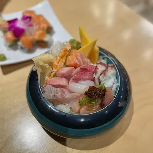 Chirashi