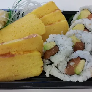 Salmon Avocado Roll