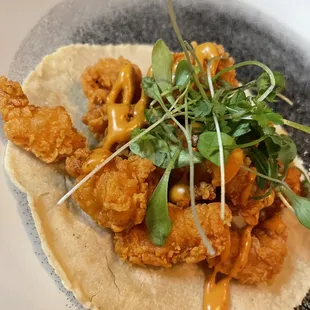 TACO de CHICHARRÓN de CAMARÓN